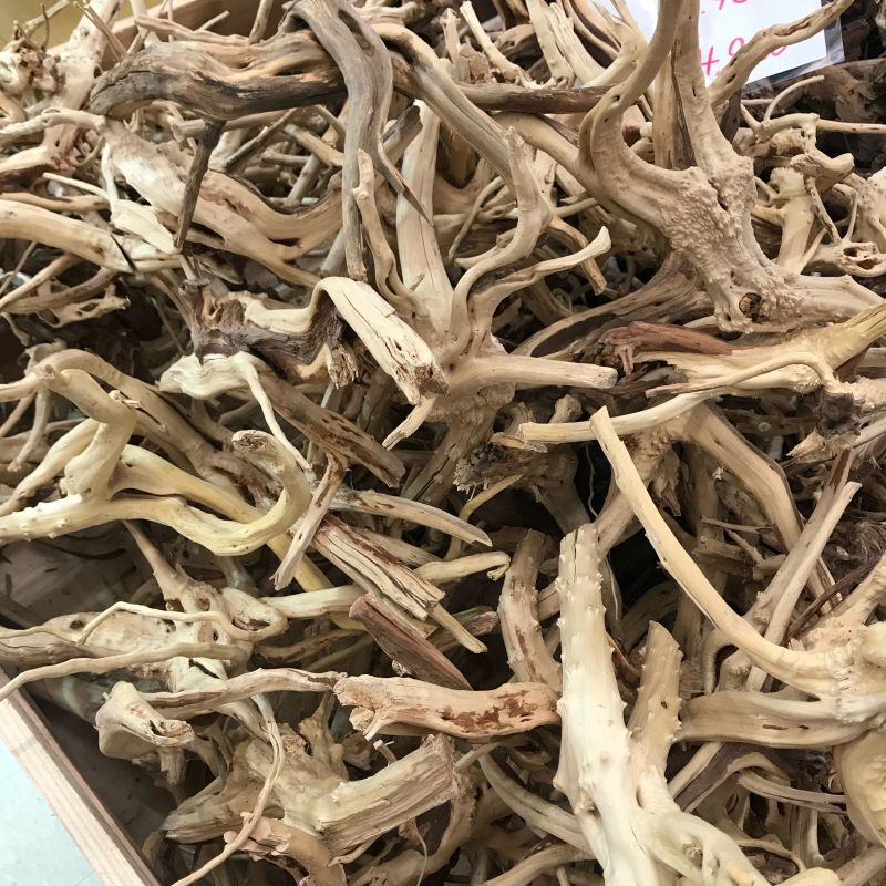 アクアリウム用の流木素材